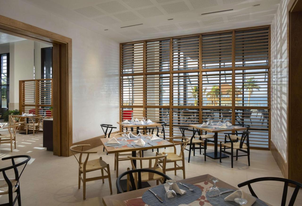 Hilton Garden Inn 라로마나 외부 사진