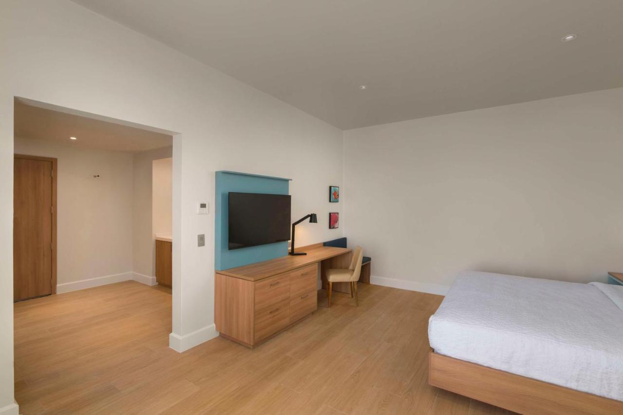 Hilton Garden Inn 라로마나 외부 사진
