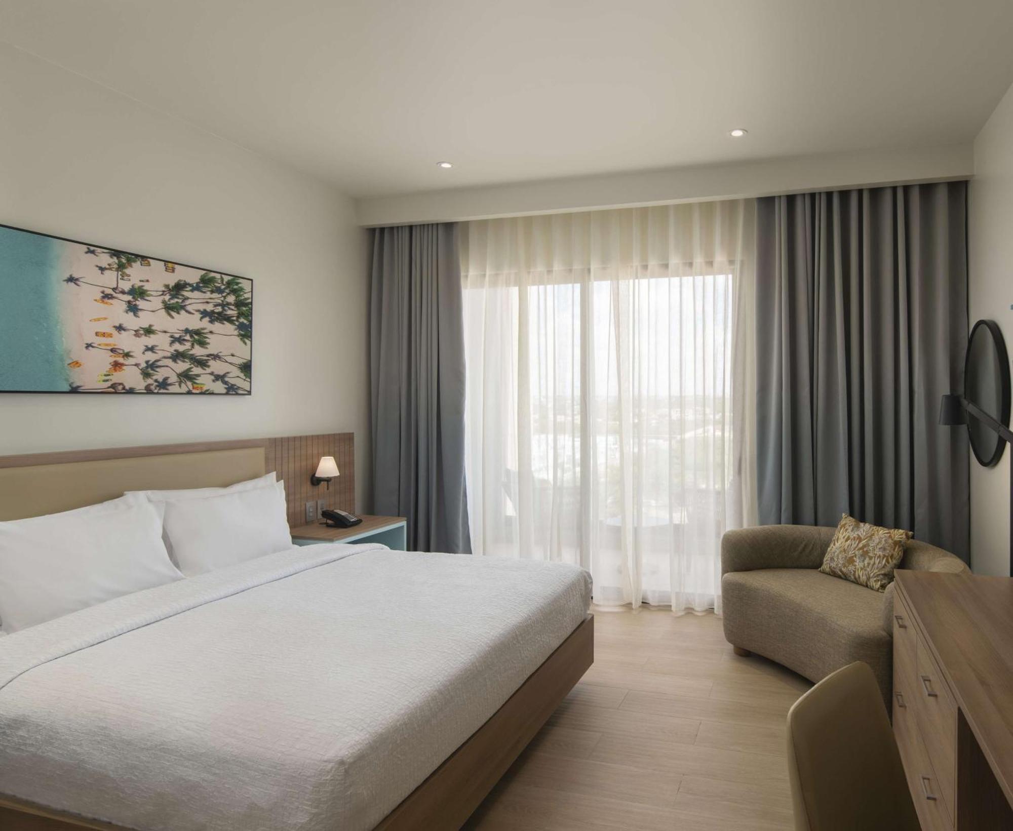 Hilton Garden Inn 라로마나 외부 사진