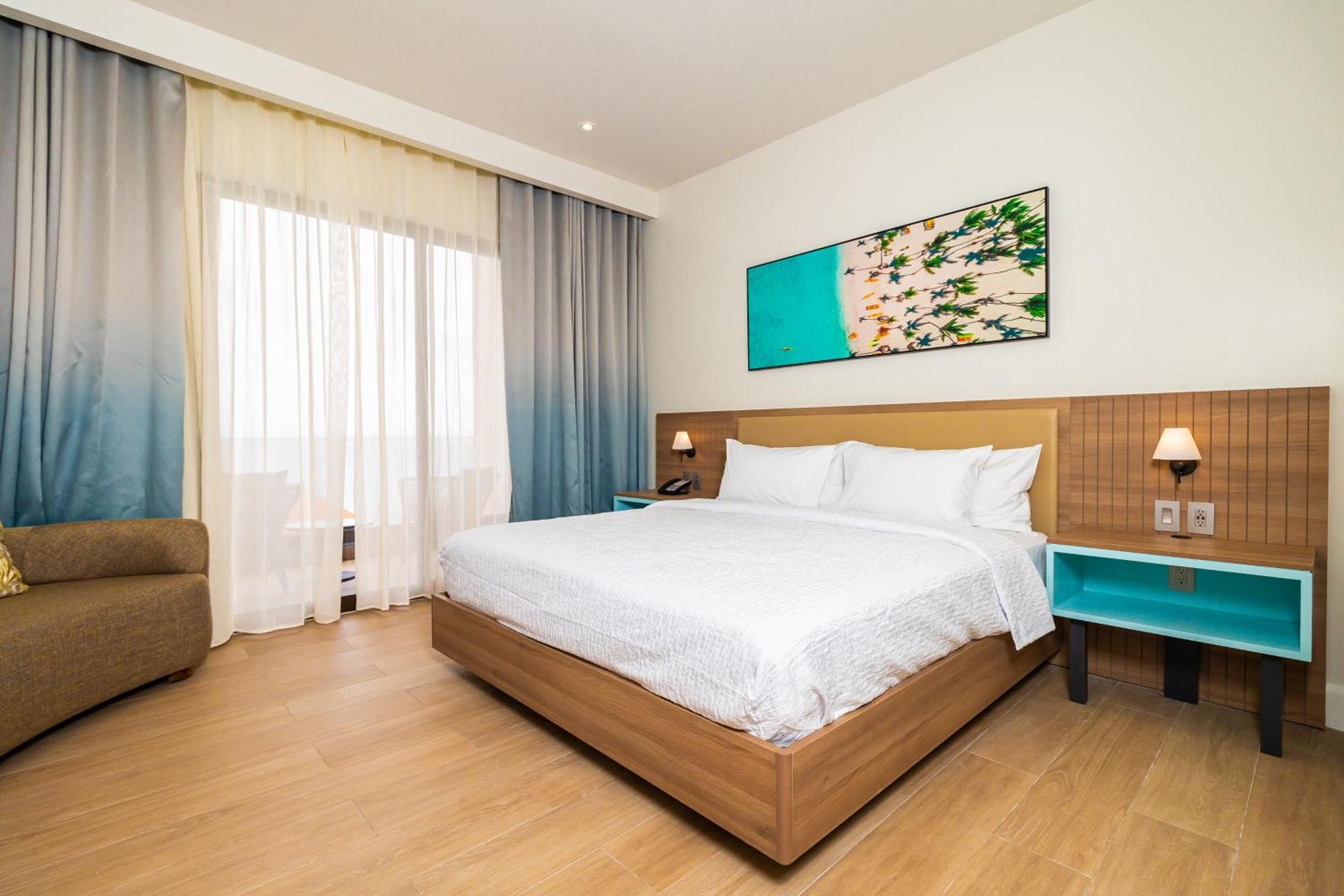 Hilton Garden Inn 라로마나 외부 사진